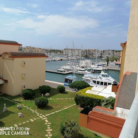 Sur Le Port, Studio Avec Vue Sur La Marina Apartment Gruissan Exterior photo