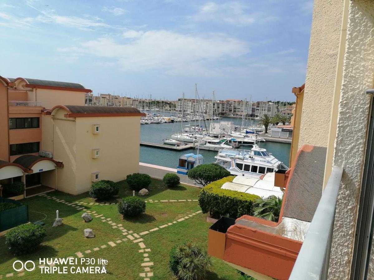 Sur Le Port, Studio Avec Vue Sur La Marina Apartment Gruissan Exterior photo
