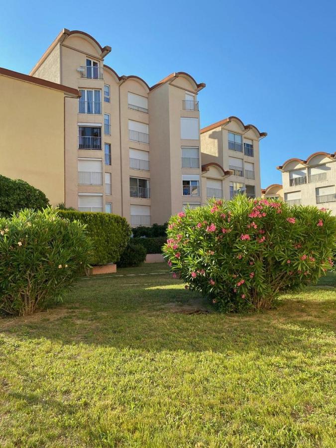 Sur Le Port, Studio Avec Vue Sur La Marina Apartment Gruissan Exterior photo