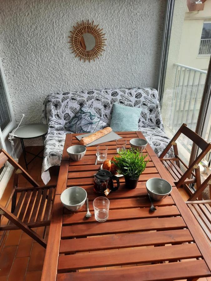 Sur Le Port, Studio Avec Vue Sur La Marina Apartment Gruissan Exterior photo